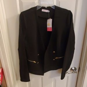 Nwt Black blazer size small fits 2-6